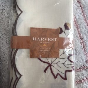 Napkins, set of four